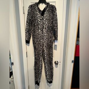 Women’s cozy Cat pajama onesie